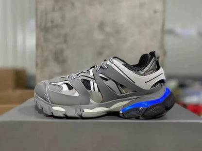 2025 Top Quality Track Trainers LED Black Men and Women Sneakers Trend Famous Track 3.0 Led Designer Chunky Walking Style Shoes