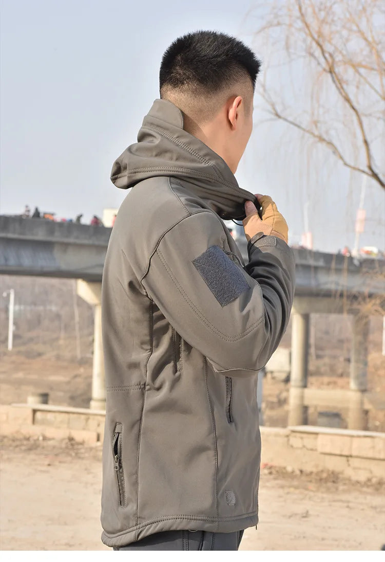 Top Winter Big Size Men Work Cargo Jacket Men Waterproof Warm Windbreaker US Cheap Clothing Shark SoftShell New Tactical Jacket