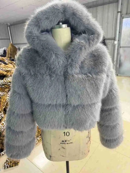 Wholesale Fashion Short Women's Faux Fur Coat Custom Warm Winter Jacket Ladies' Customizable Fake Fur Coat