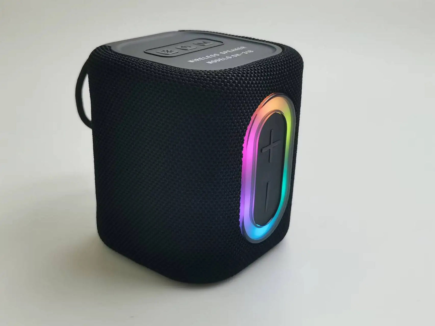 Low Price Wholesales Speaker Box Party bluetooth Speakers Video Player  Wireless Portable   Bass Speaker With RGB Light